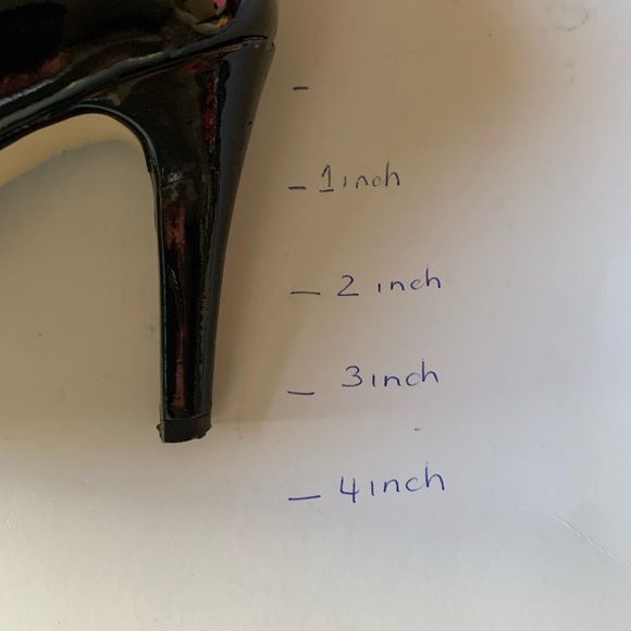 Anne Klein black leather open toe shoes size 7.5 - Picture 4 of 10